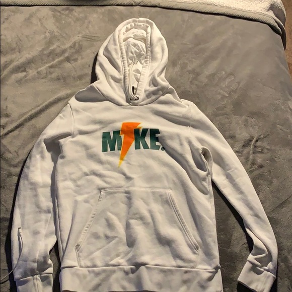 nike gatorade hoodie